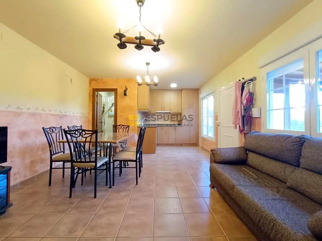 Finca rústica en venta en Autol con Jardín privado, Piscina y Amueblado