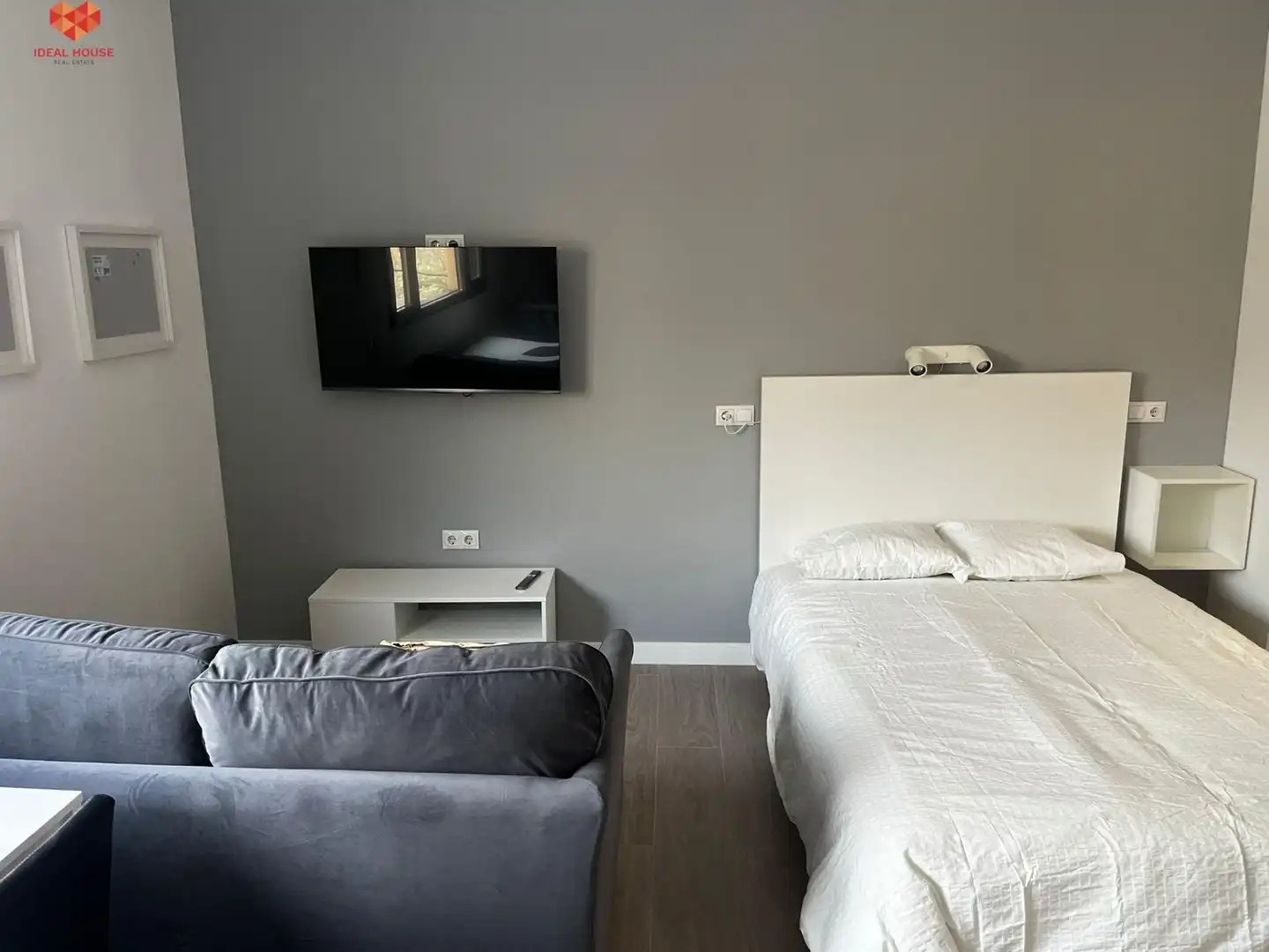 Habitación de Estudio de alquiler en Segovia con Calefacción y Amueblado