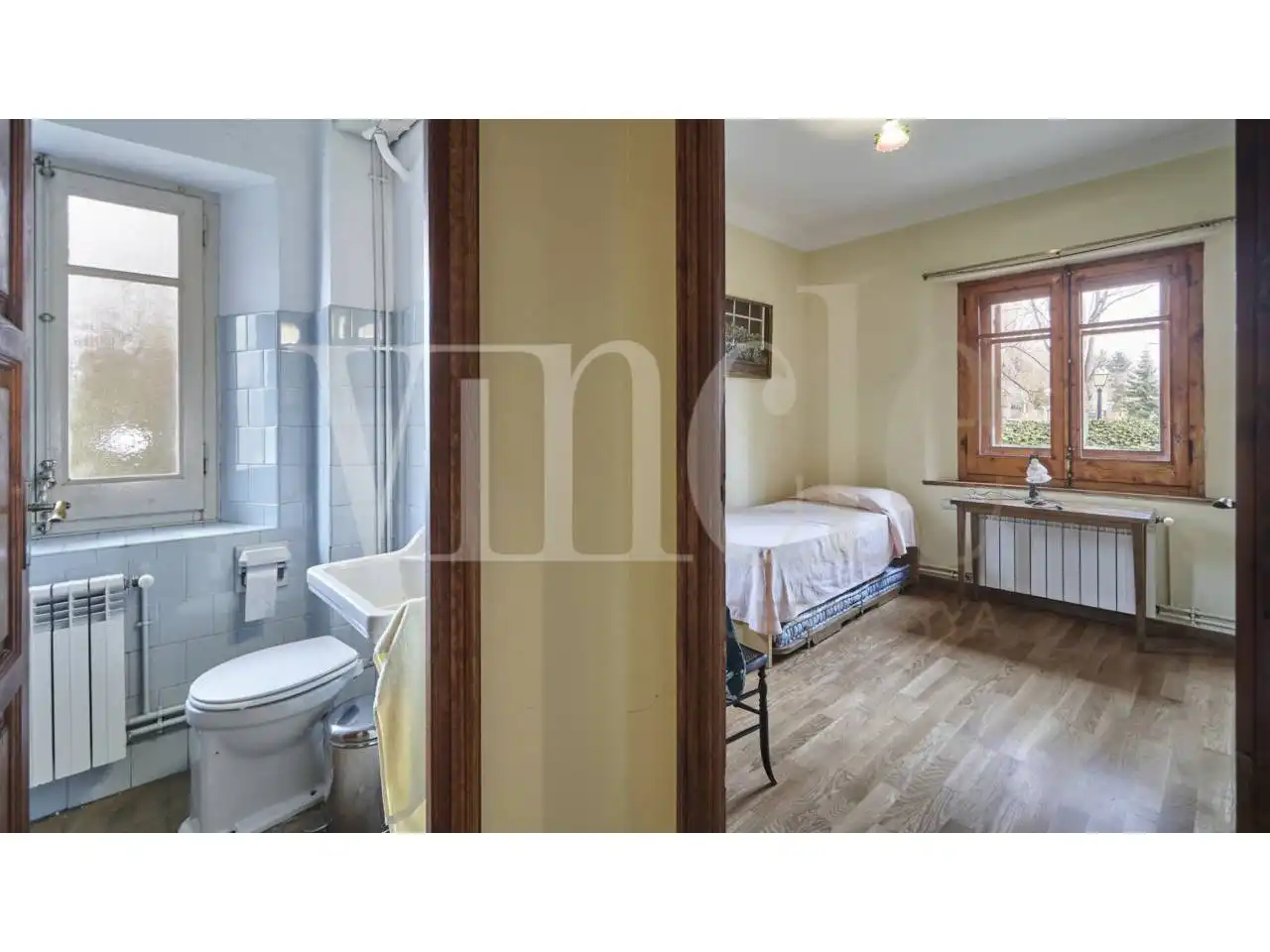 Bedroom of Houses for sale in Puigcerdà  with Heating, Private garden and Parquet flooring