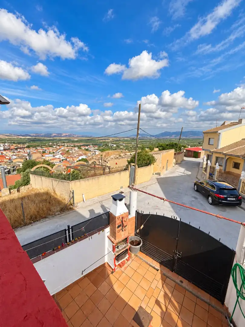 Vista exterior de Casa o xalet en venda en Cuevas del Campo, Granada