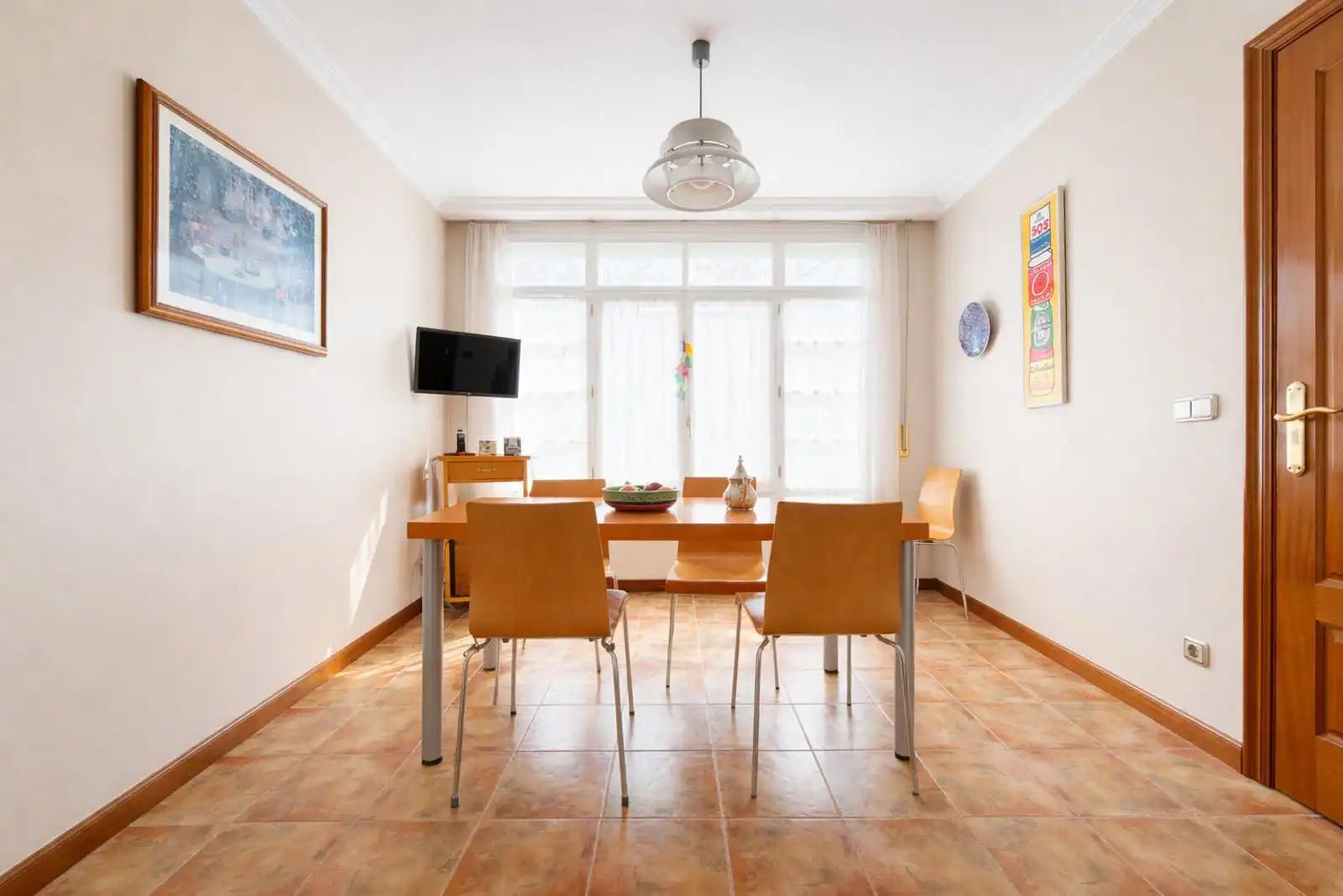 Comedor de Casa adosada en venta en Lasarte-Oria con Calefacción, Jardín privado y Parquet