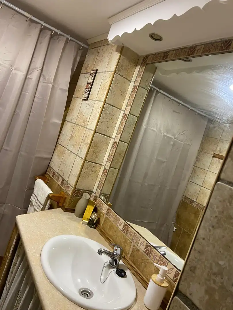 Bathroom of Flat for sale in La Línea de la Concepción  with Terrace, Furnished and Washing machine