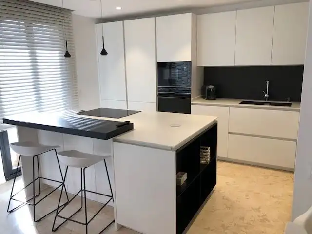 Flat with pool for sale in Josep Maria de Sagarra 36, imagen 3
