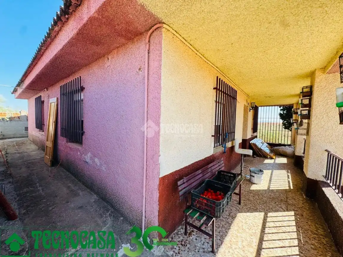 Casa o xalet en venda en Albarreal de Tajo amb Traster i Moblat