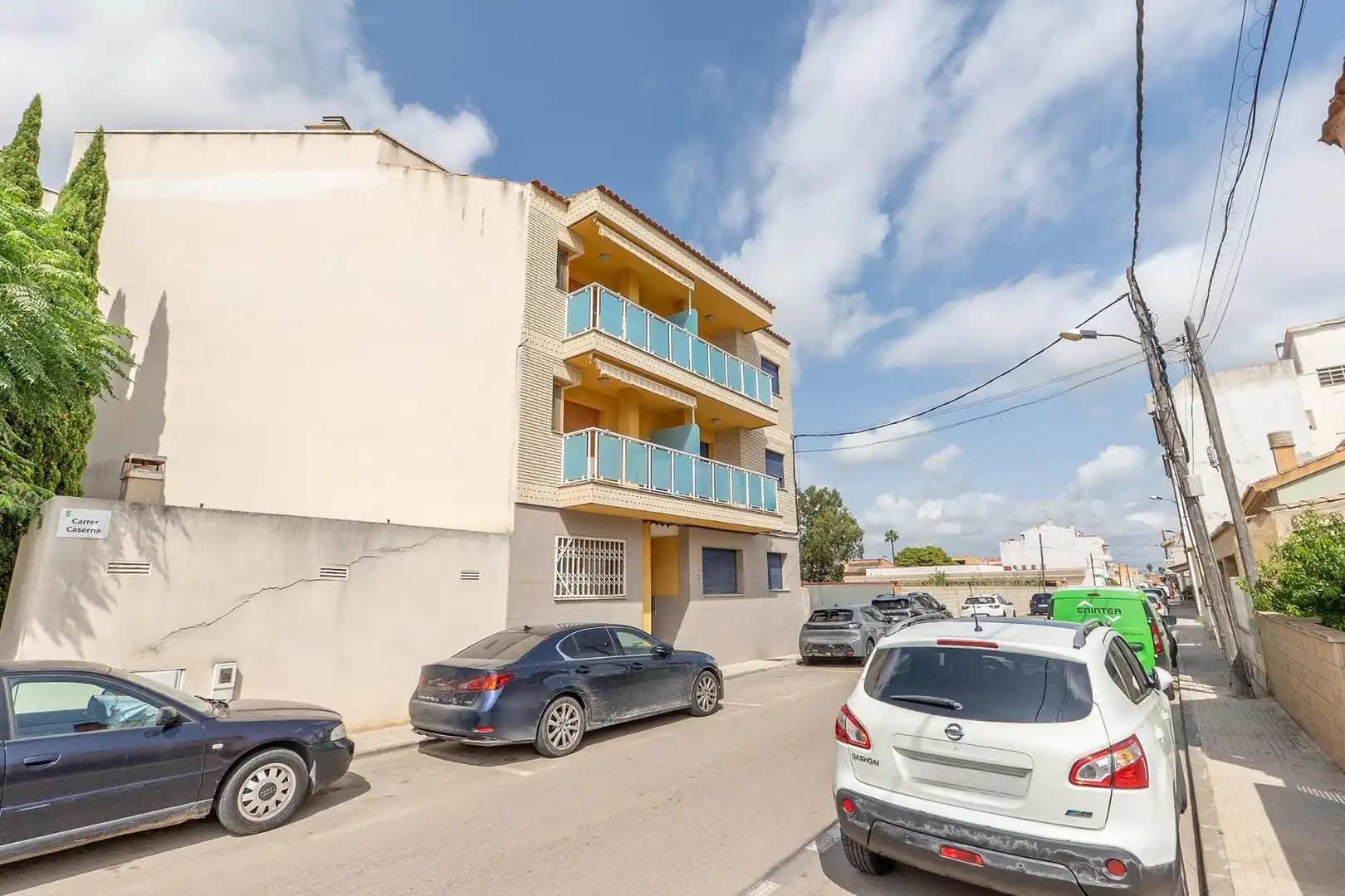 Vista exterior de Pis en venda en Sant Jaume d'Enveja amb Piscina comunitària