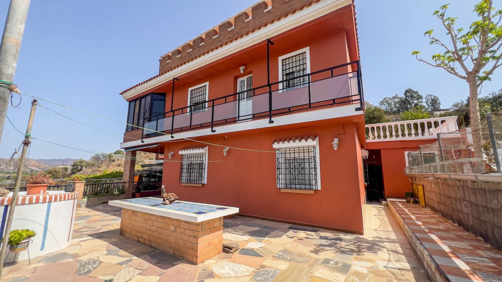 Exterior view of House or chalet for sale in Málaga Capital  with Private garden, Terrace and Storage room