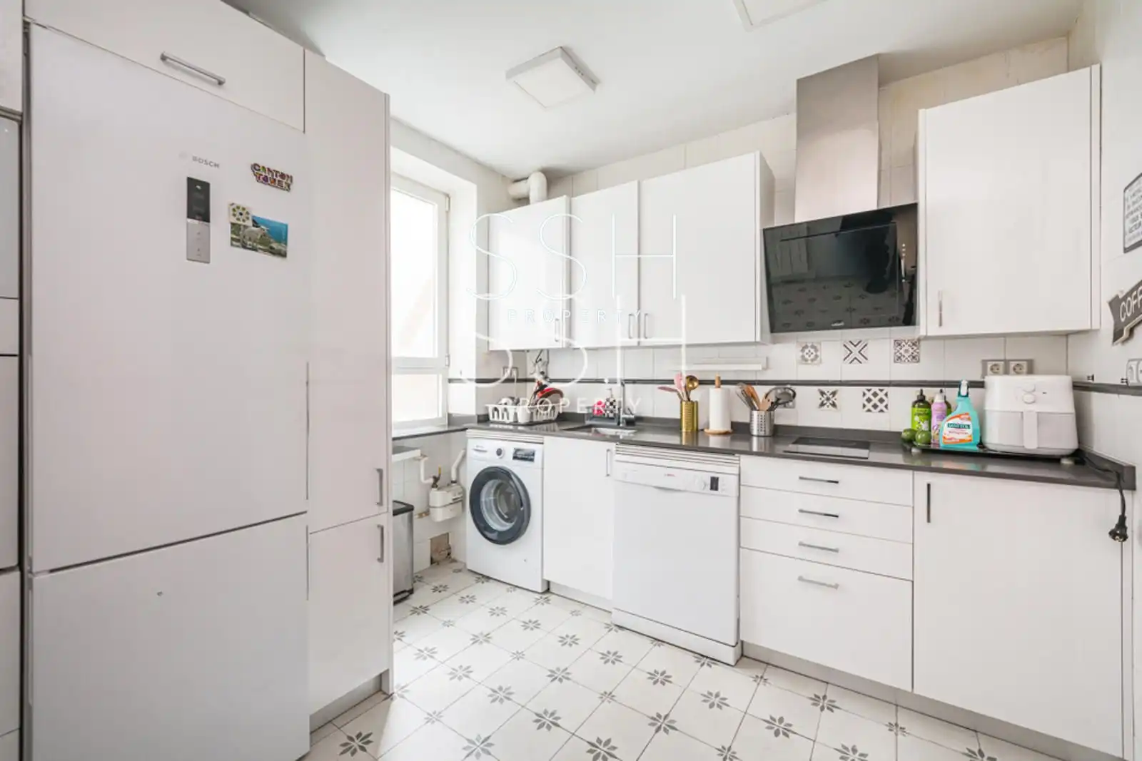 Küche von Wohnung zur Miete in Madrid mit Klimaanlage, Heizung und Möbliert