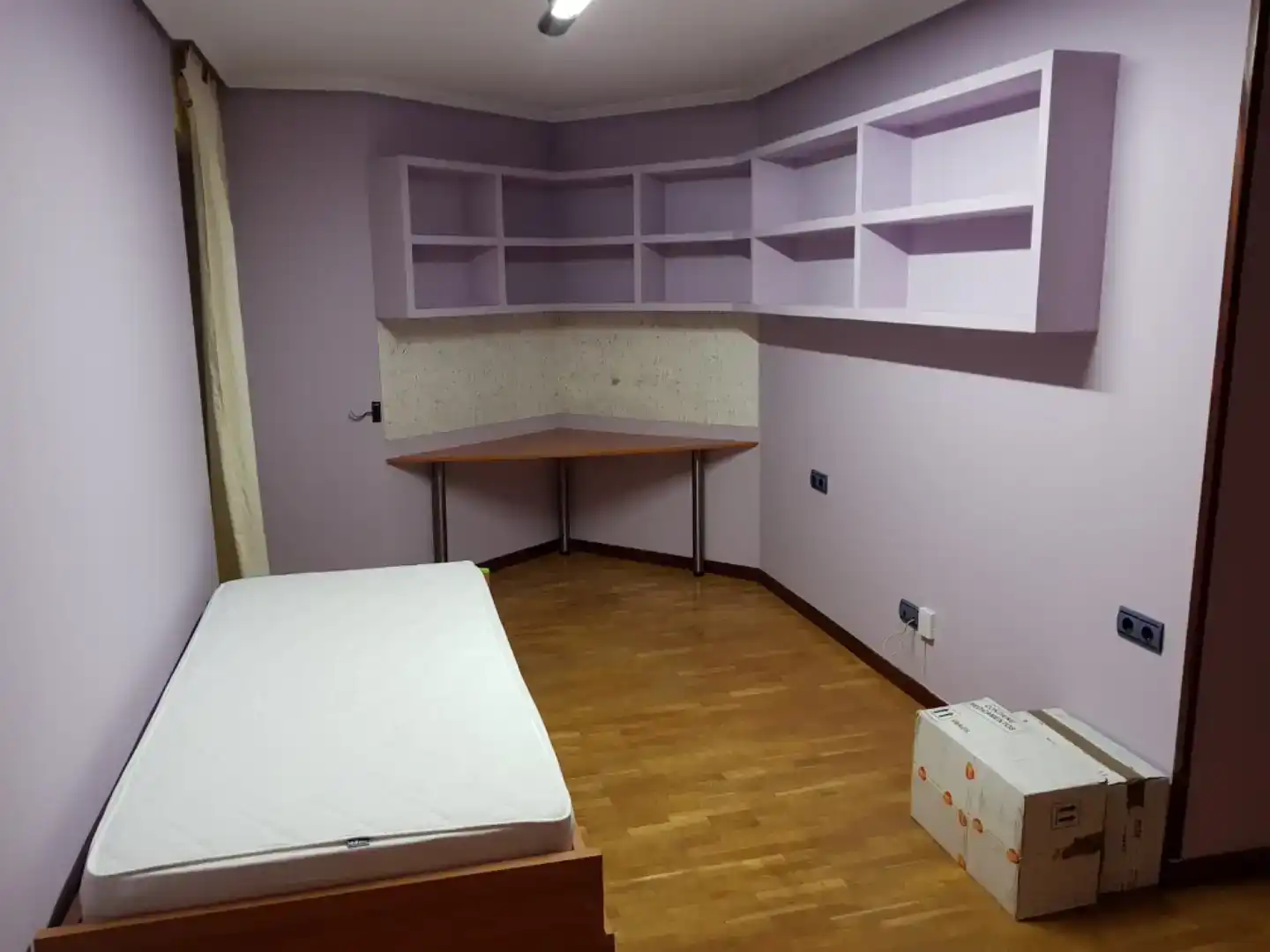 Bedroom of Flat for sale in Ponferrada