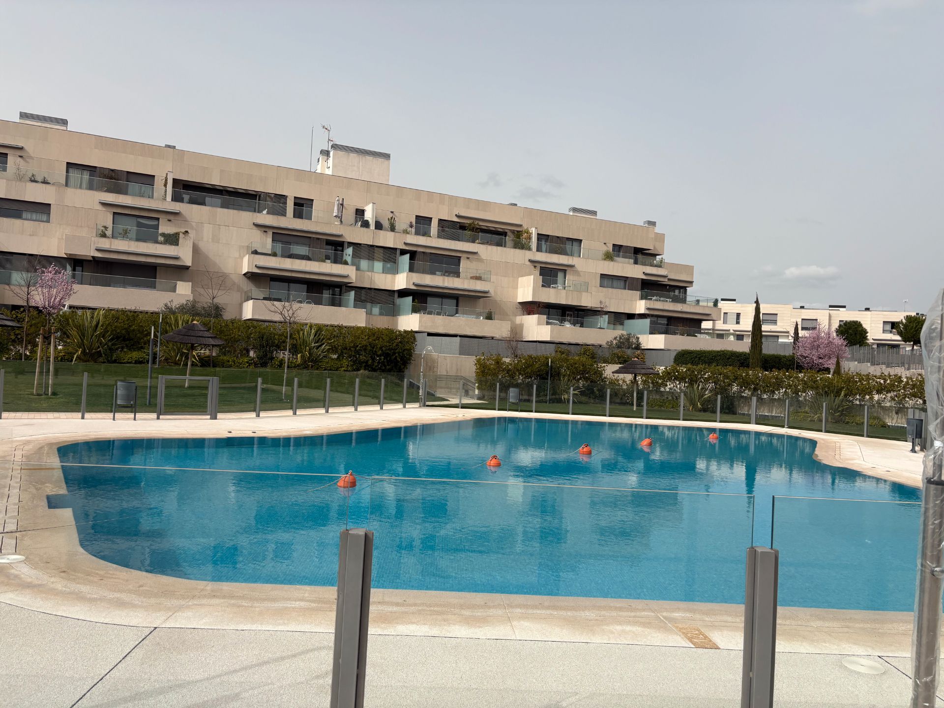 Piso de alquiler en Avenida Víctimas del Terrorismo, Valenoso