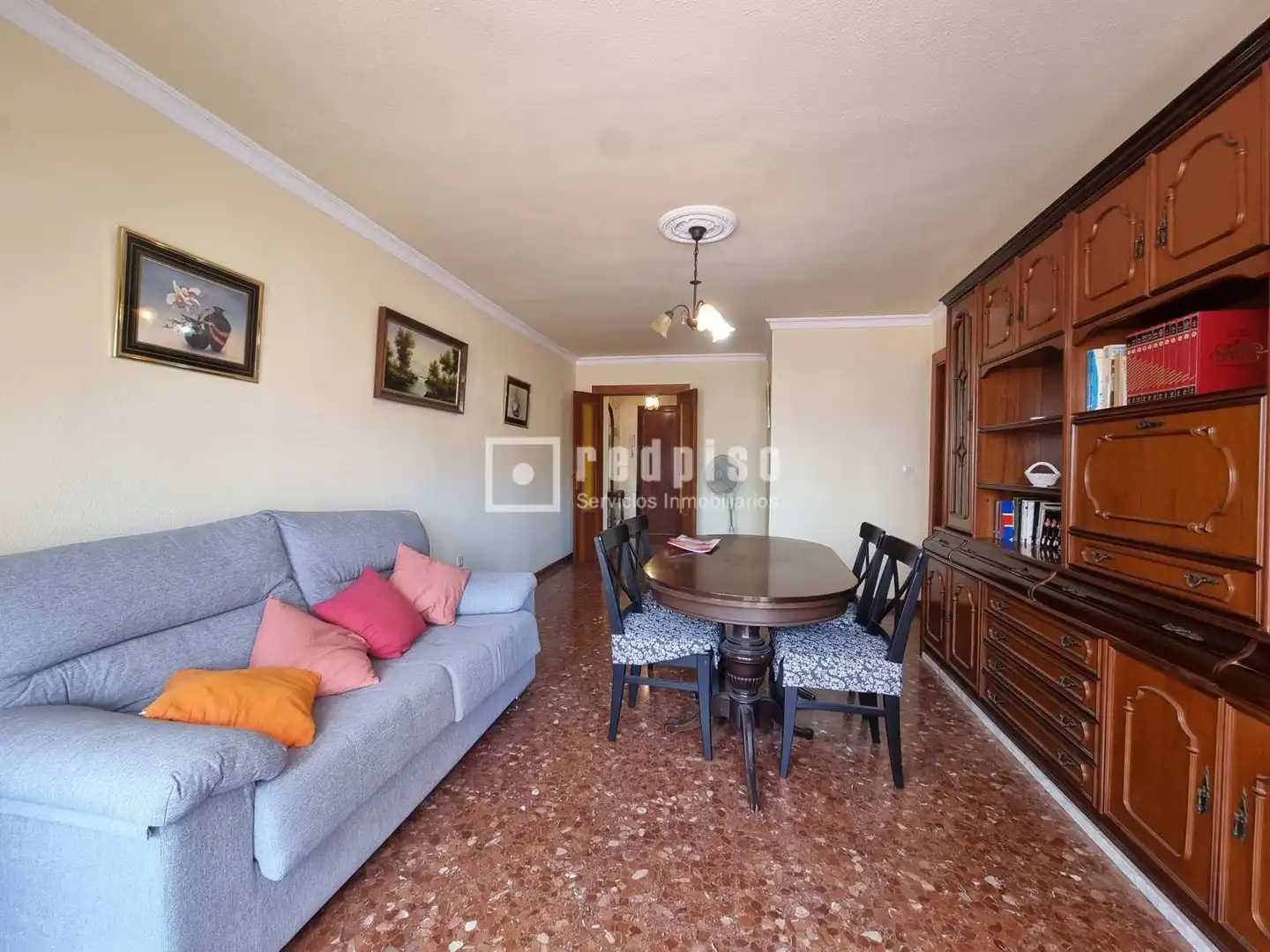 Piso de alquiler en de Barcelona, La Trinidad