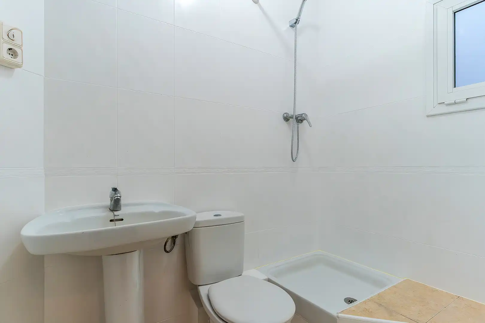 Bany de Loft en venda en Barcelona amb Balcó