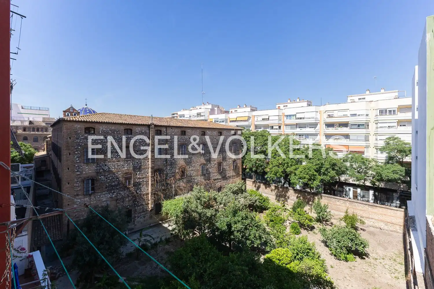 Vista exterior de Piso de alquiler en Valencia con Aire acondicionado, Calefacción y Parquet