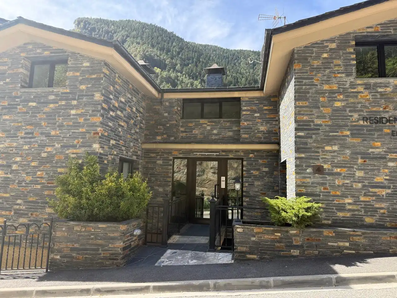 Appartamento con ascensore in affitto a Arinsal - Erts
