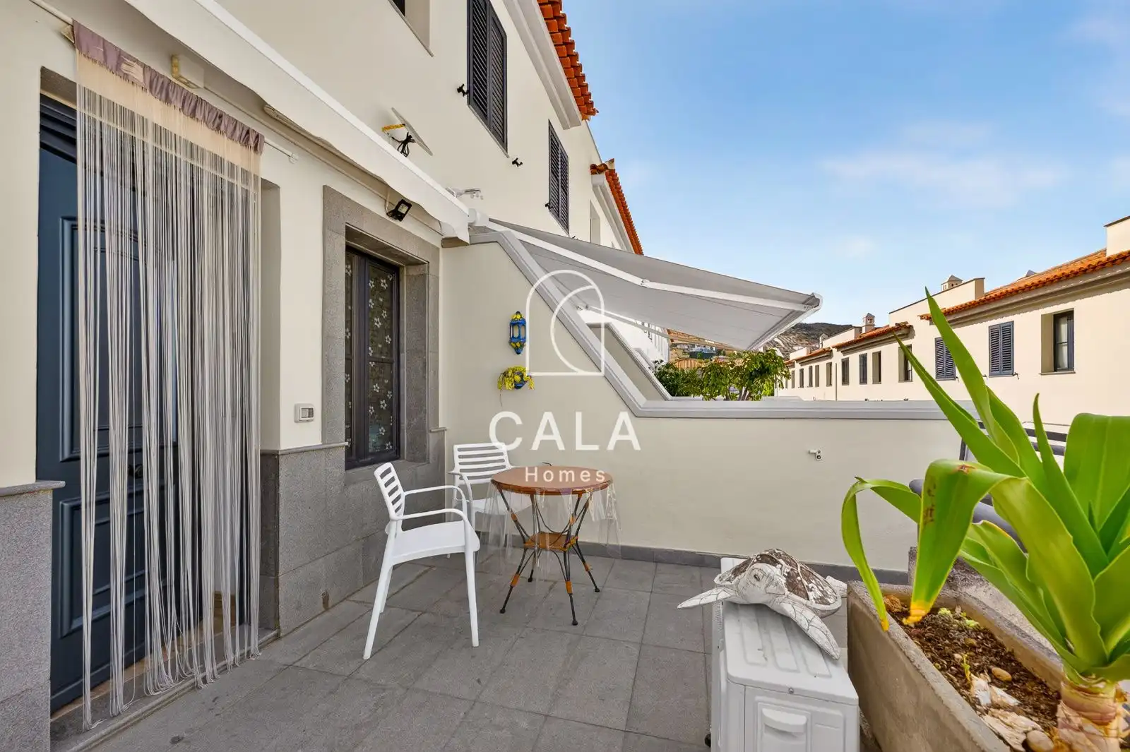 Terrace of Detached homes for sale in Adeje  with Air Conditioner, Heating and Private garden