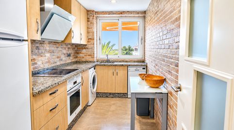 Foto 3 de Apartament en venda a Carlota Alessandri, 99, La Carihuela - Los Nidos, Torremolinos