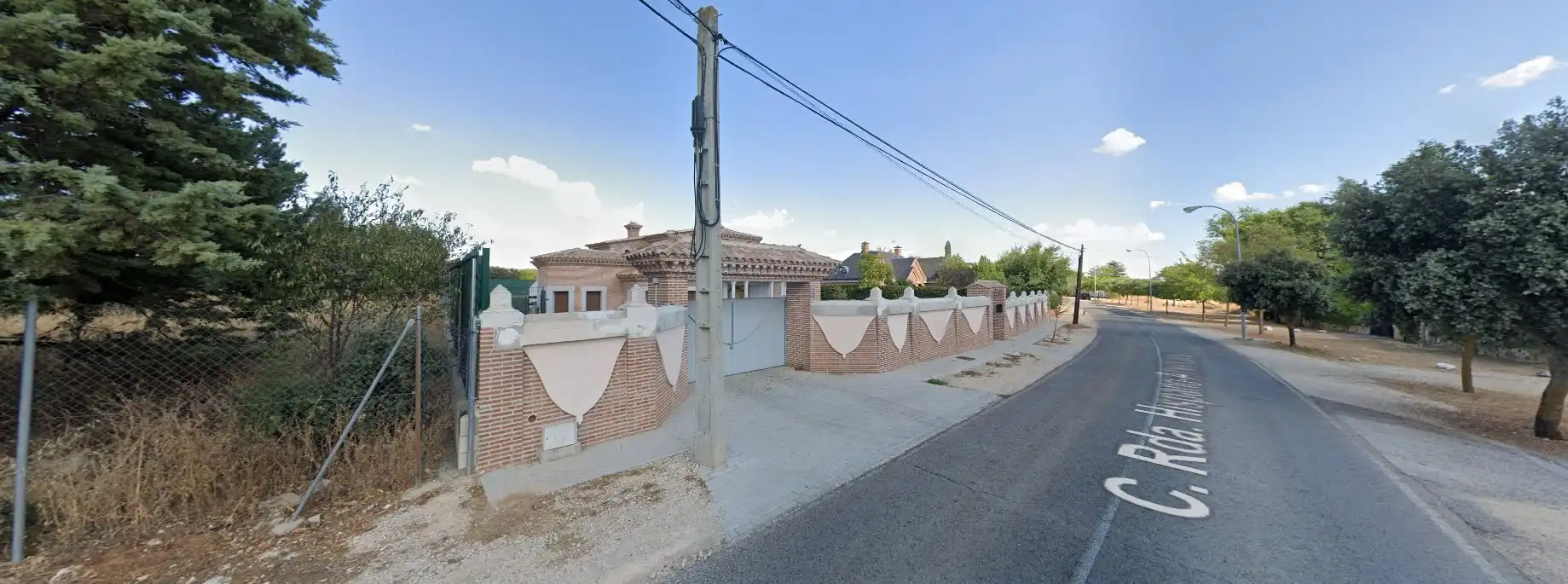 Vista exterior de Casa o chalet en venta en Nuevo Baztán con Terraza, Trastero y Balcón