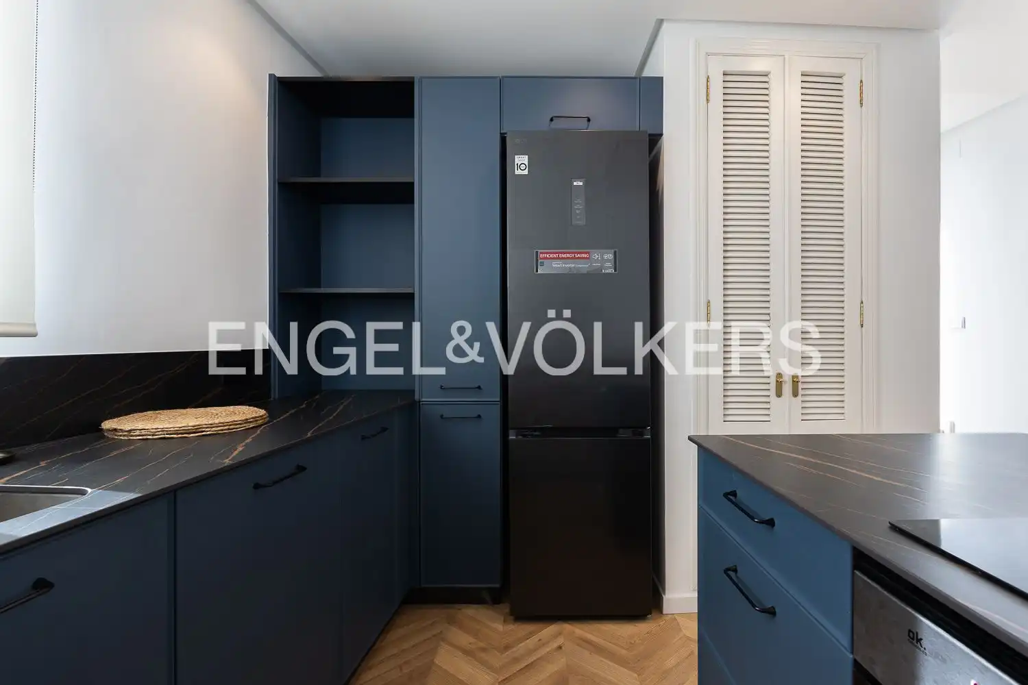 Kitchen of Attic for rent in Valencia  with Air Conditioner, Heating and Terrace