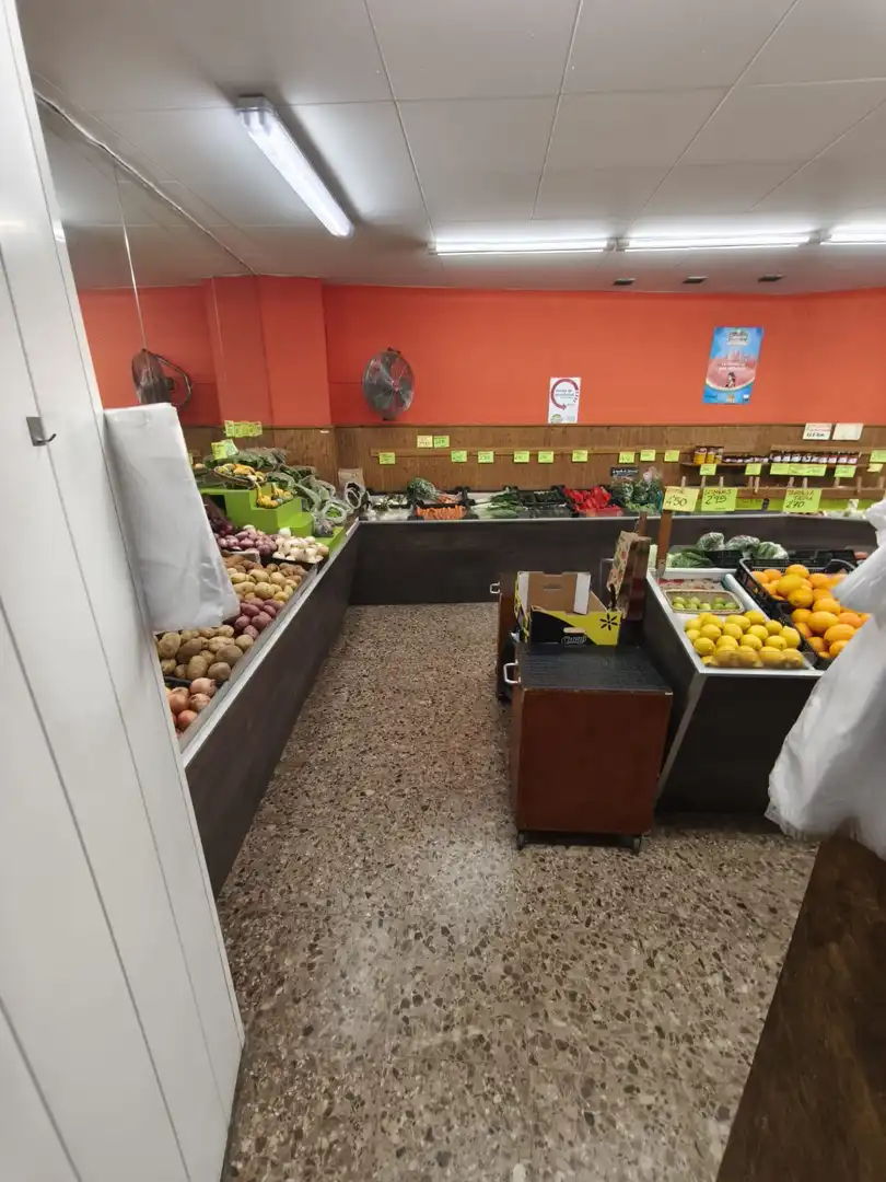 Local comercial en venta en La Bordeta, imagen 3