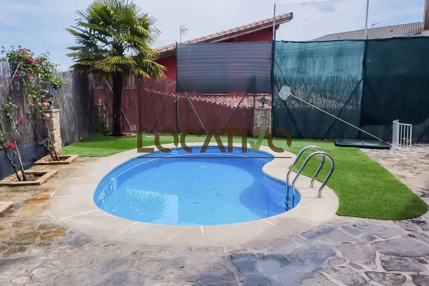 Piscina de Casa o chalet en venta en El Hoyo de Pinares  con Calefacción, Terraza y Trastero