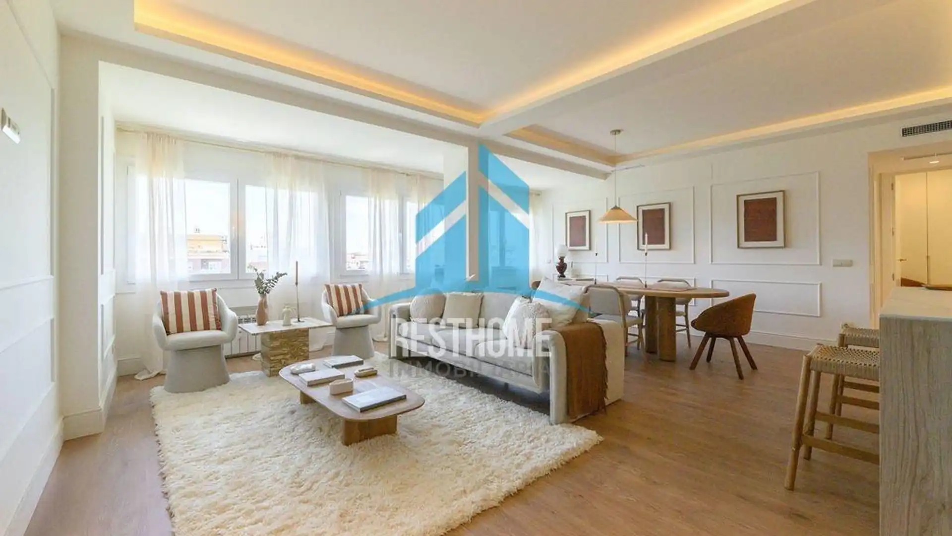 Sala de estar de Apartamento en venta en  Valencia Capital con Aire acondicionado, Jardín privado y Terraza