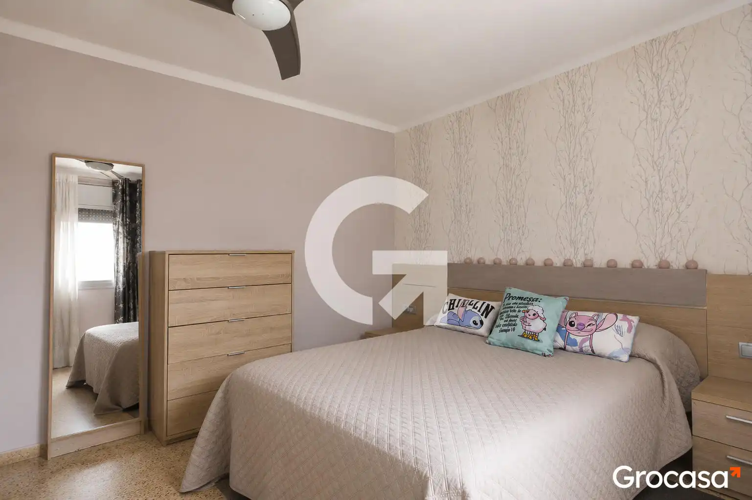 Habitación de Piso en venta en Terrassa con Aire acondicionado, Calefacción y Horno