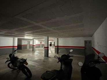 Parking à louer à Carrer de Maials
