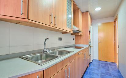 Kitchen of Flat for sale in  Barcelona Capital  with Heating, Parquet flooring and Terrace