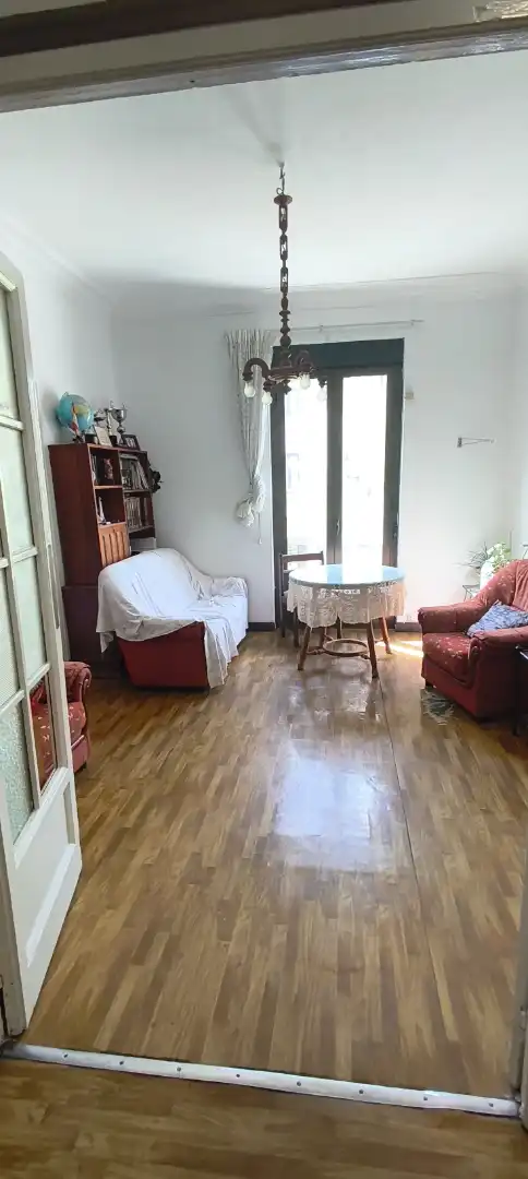 Sala d'estar de Pis en venda en Zaragoza amb Calefacció, Traster i Moblat