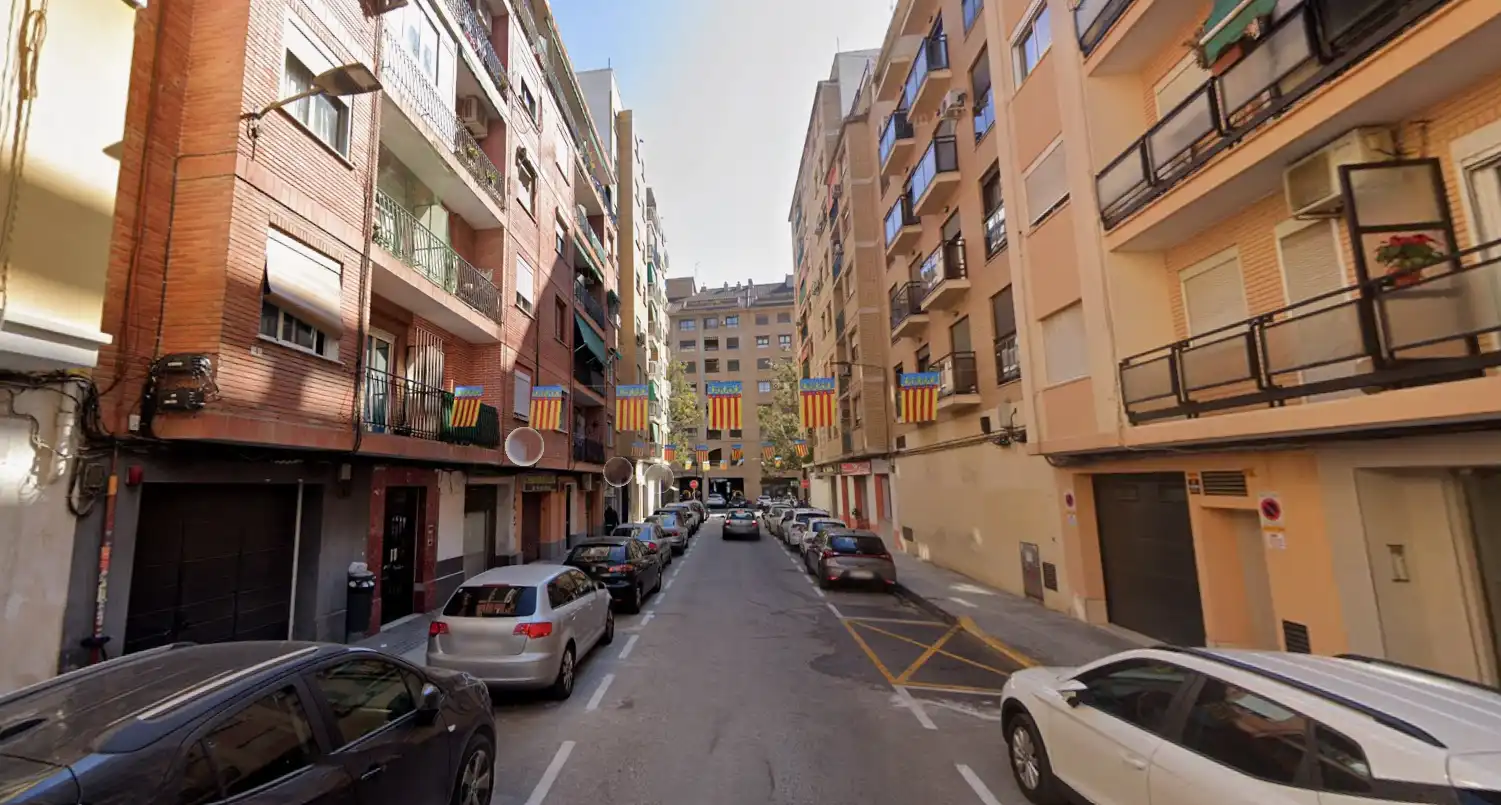 Exterior view of Houses for sale in Valencia