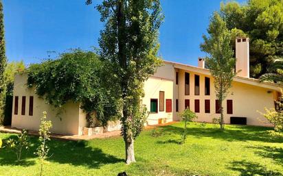Exterior view of House or chalet for sale in L'Alcora  with Private garden, Terrace and Storage room