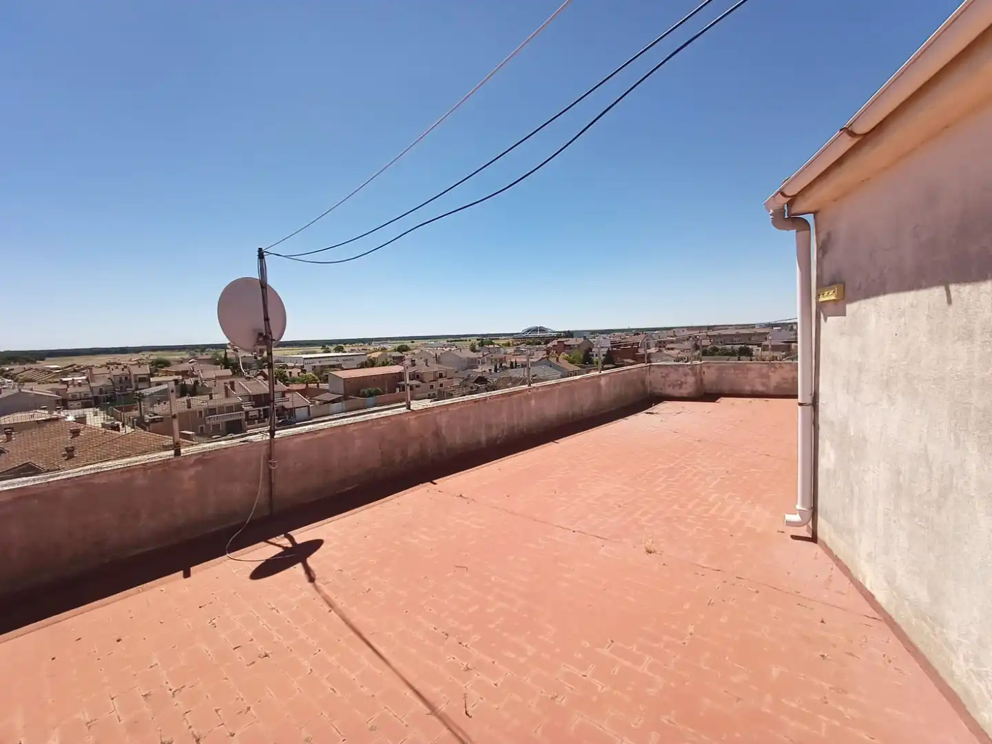 Terrassa de Pis en venda en Íscar amb Calefacció, Parquet i Terrassa