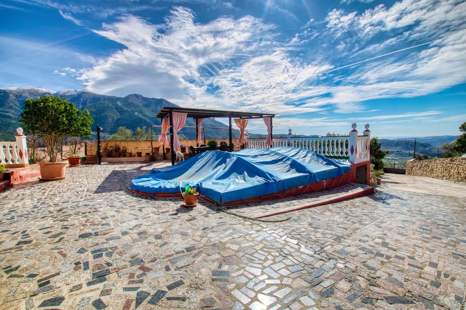 Terraza de Finca rústica en venta en Alcaucín con Aire acondicionado, Jardín privado y Terraza