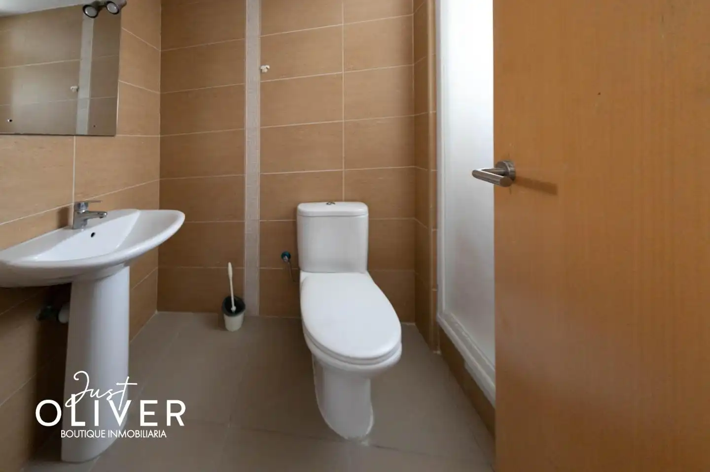 Badezimmer von Dachboden zum Verkauf in Cambrils mit Heizung, Terrasse und Balkon
