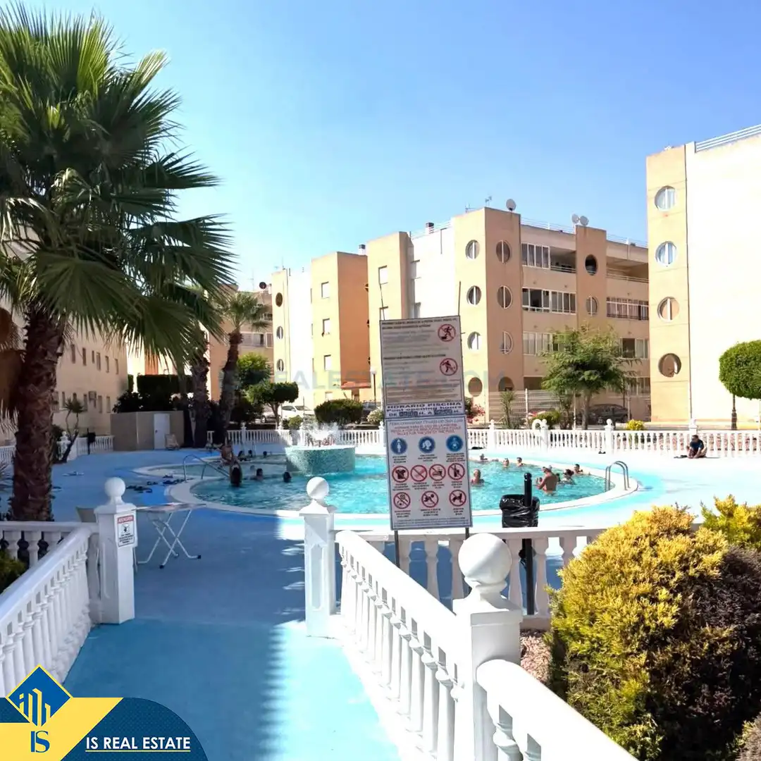 Adosado con piscina en venta en Zona Carrefour - Urbanizaciones, imagen 41