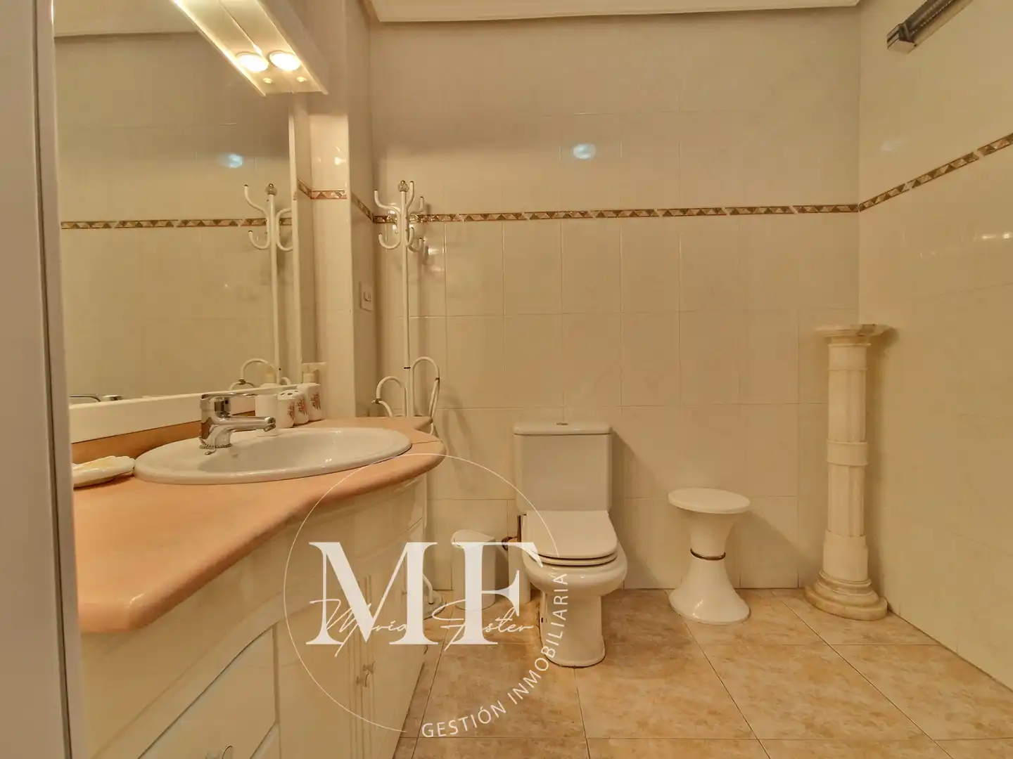 Bathroom of Flat for sale in El Campello  with Air Conditioner, Terrace and Storage room