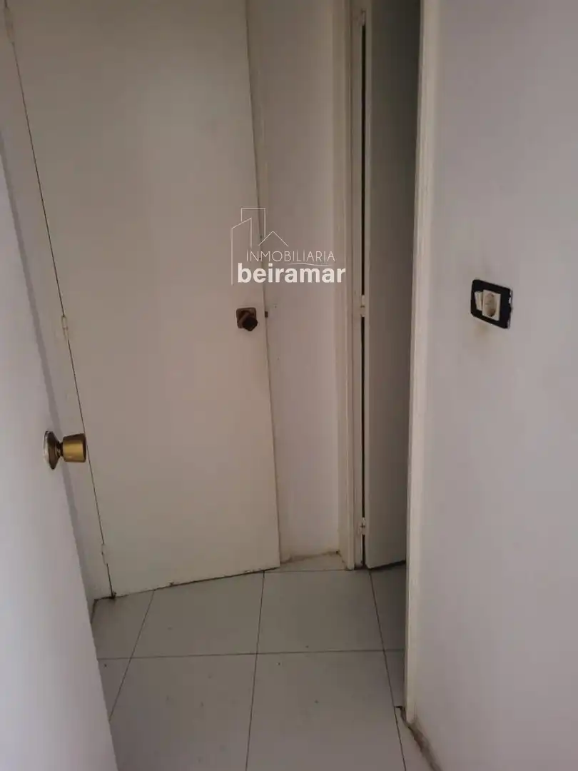Habitación de Local de alquiler en Ribeira