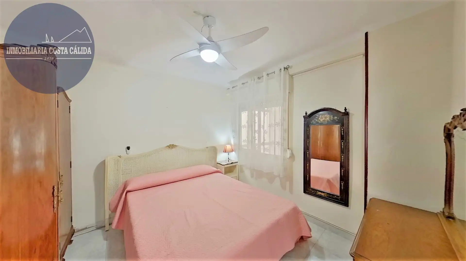 Habitación de Apartamento en venta en Águilas con Aire acondicionado, Calefacción y Trastero