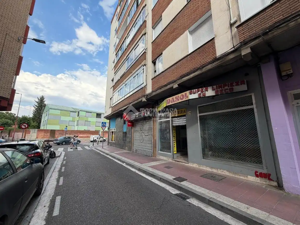 Local comercial en venda a Pajarillos Bajos, imagen 2