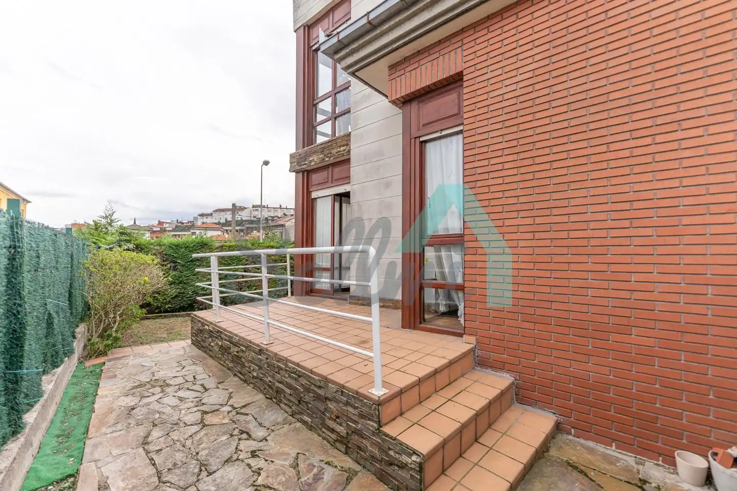 Casa adosada en venda a Calle la Coruña, Olivares