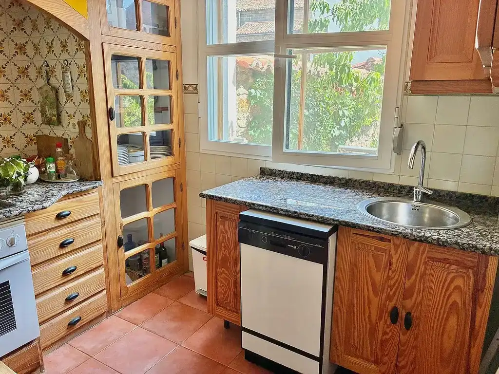 Cocina de Casa o chalet en venta en El Barco de Ávila  con Calefacción, Jardín privado y Terraza