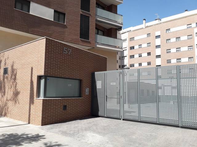 Local comercial en Venta en Avinguda Olimpica, 44 en Parc Central
