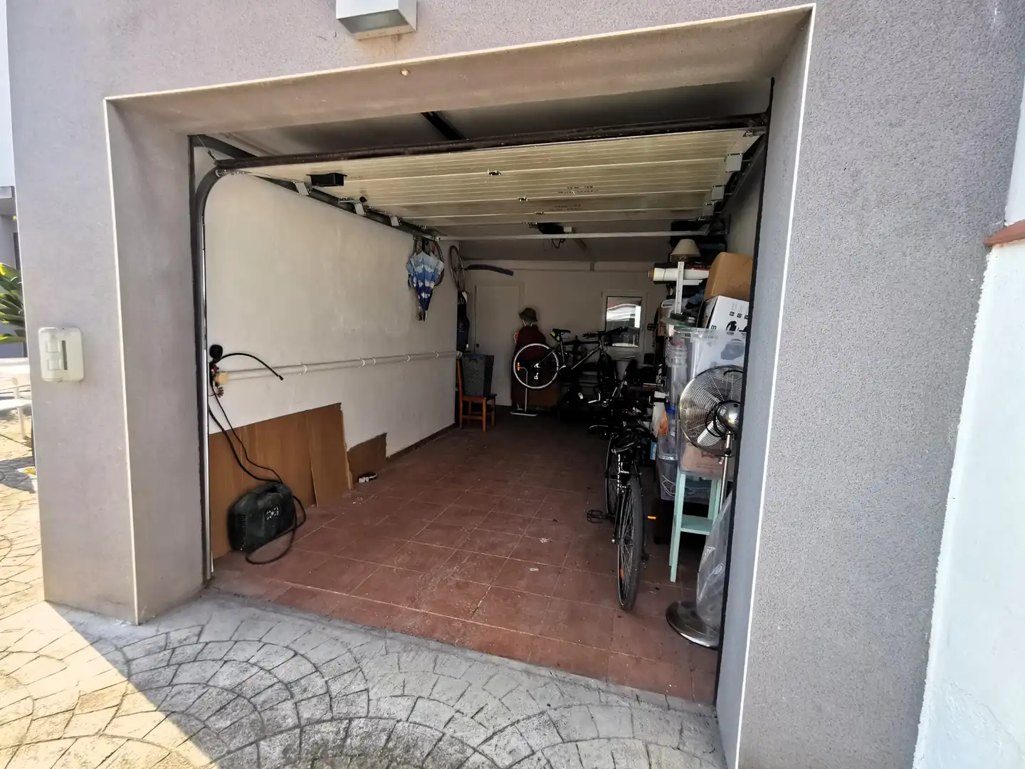 Parking de Casa o chalet en venta en Empuriabrava con Aire acondicionado, Calefacción y Jardín privado