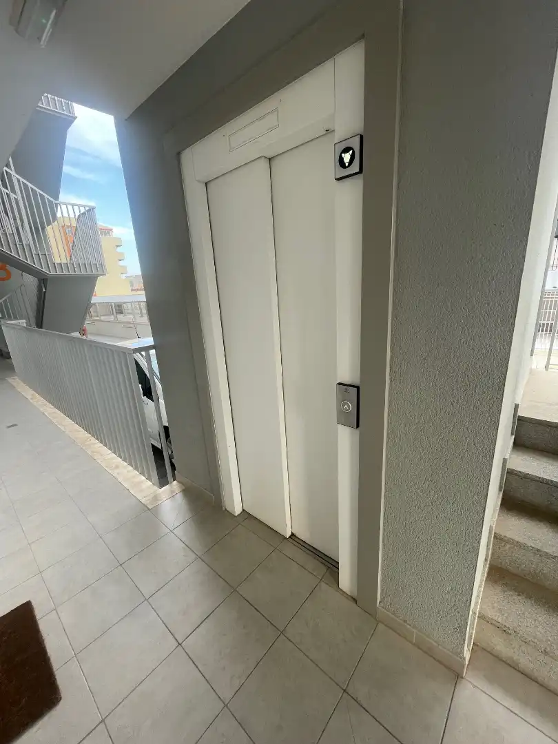 Terrassa de Apartament de lloguer en Daimús amb Moblat, Balcó i Piscina comunitària