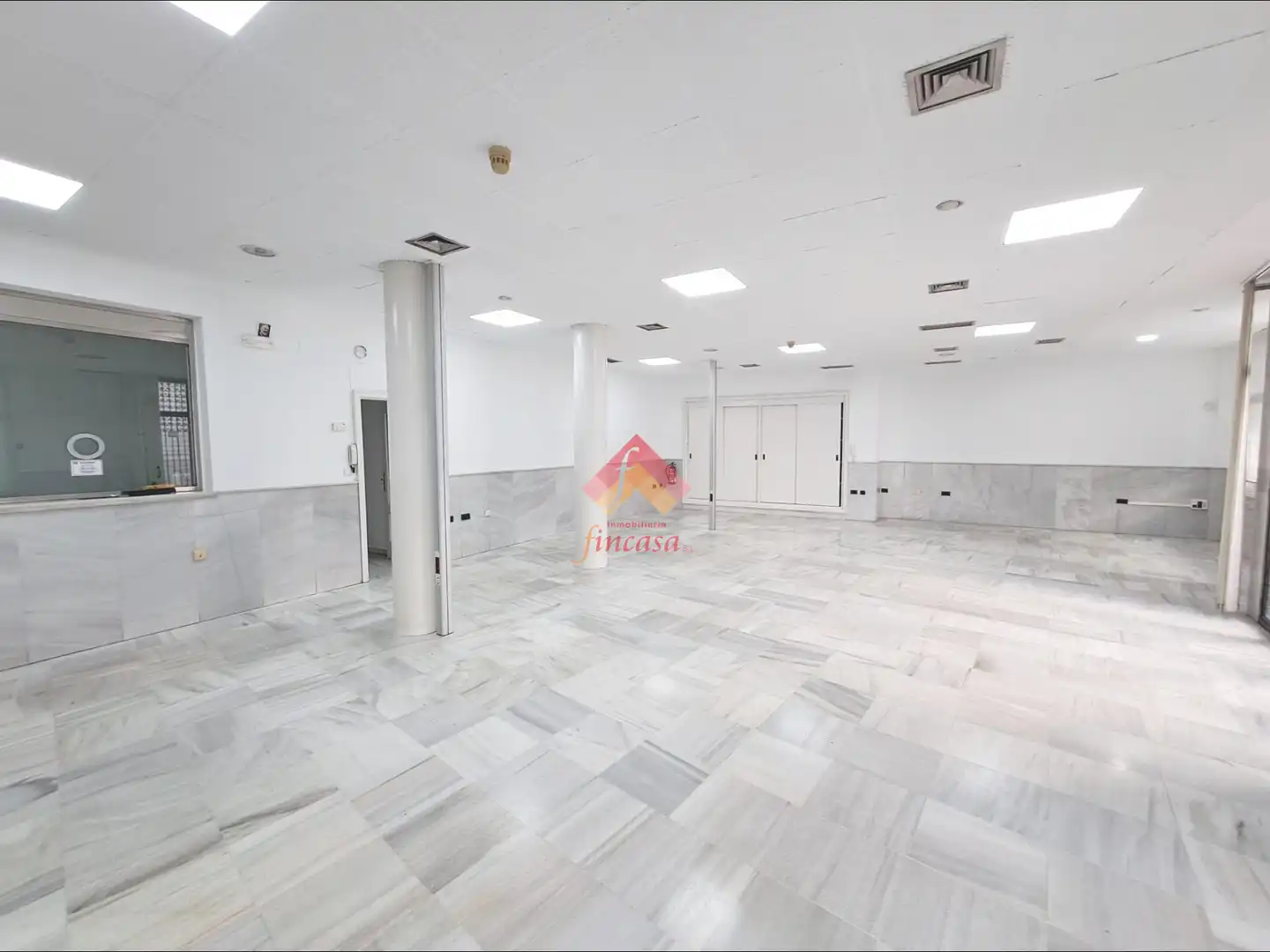Commercial properties for rent in Ronda  with Air Conditioner