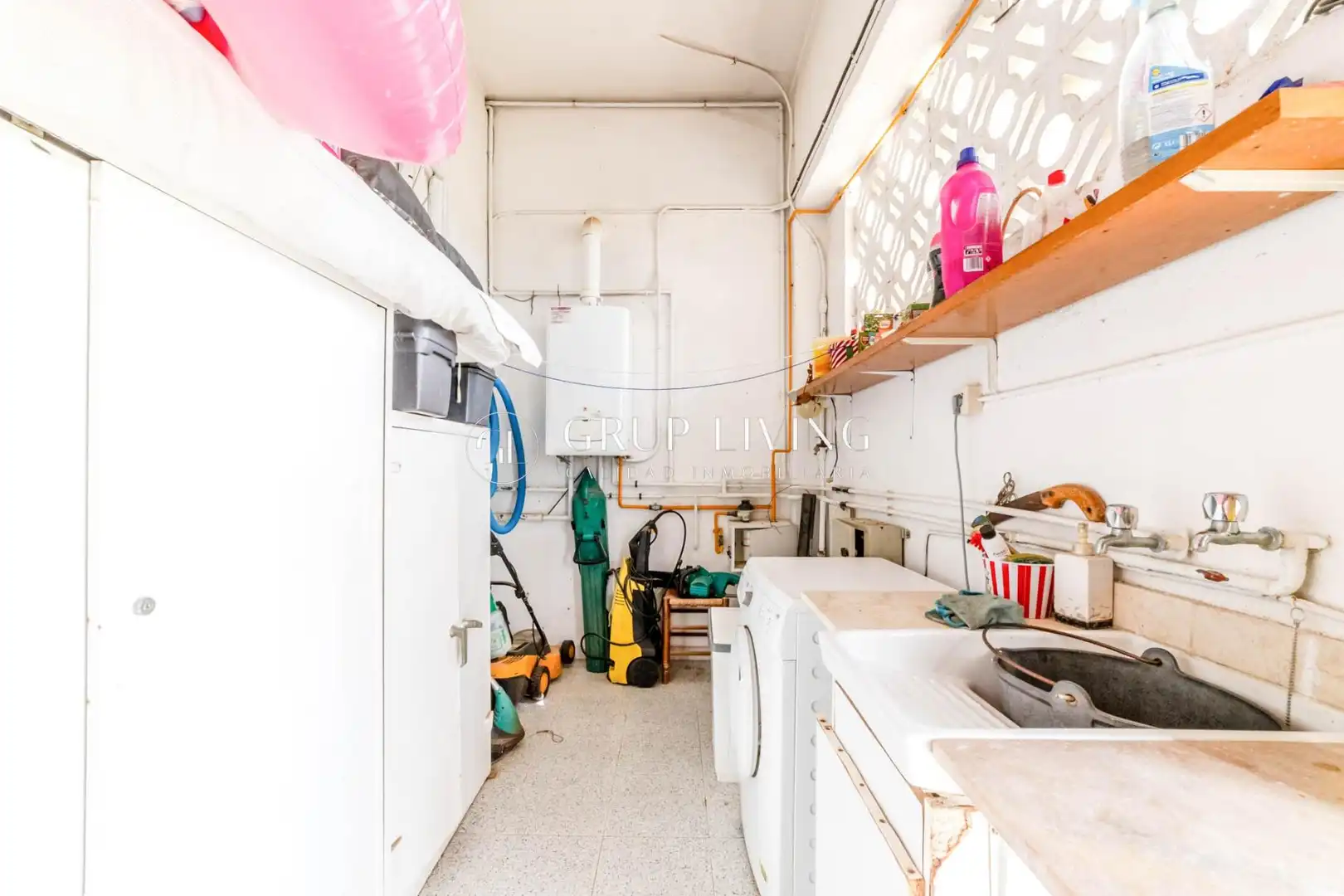 Cocina de Casa o chalet en venta en Vilanova i la Geltrú con Calefacción, Jardín privado y Terraza