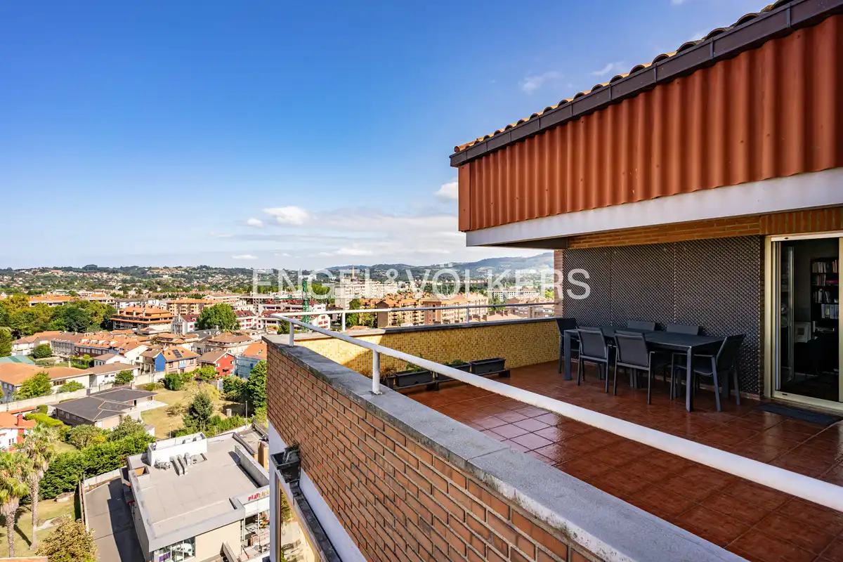 Terrassa de Àtic en venda en Gijón  amb Calefacció, Parquet i Terrassa