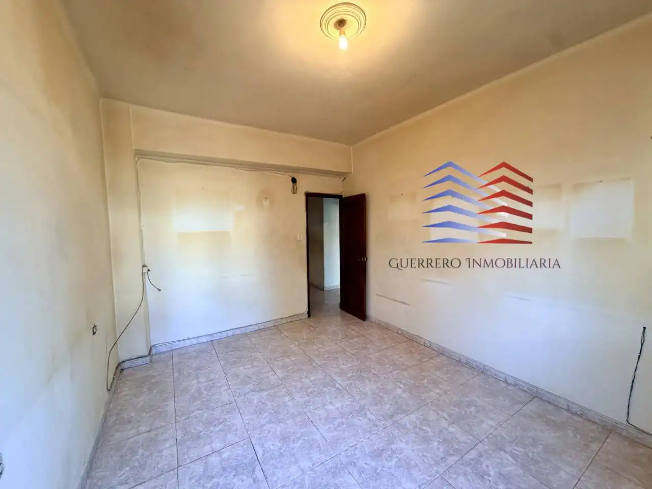 Piso en venta en Ourense Capital  con Terraza, Trastero y Balcón