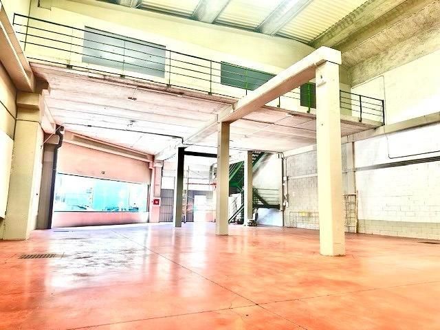 Nau industrial de lloguer en Marbella