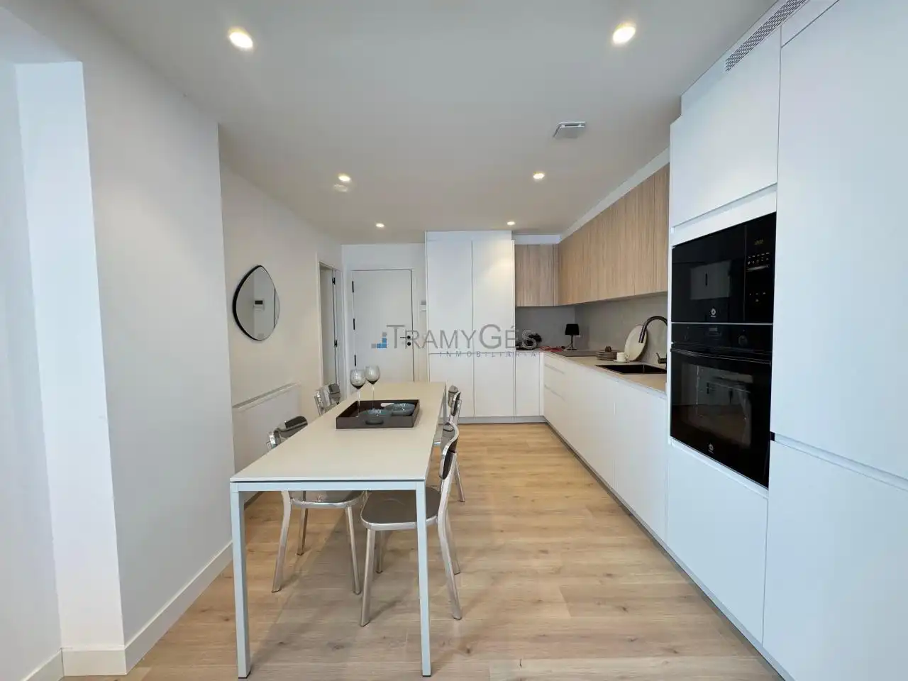 Cocina de Piso en venta en Vigo  con Calefacción y Terraza