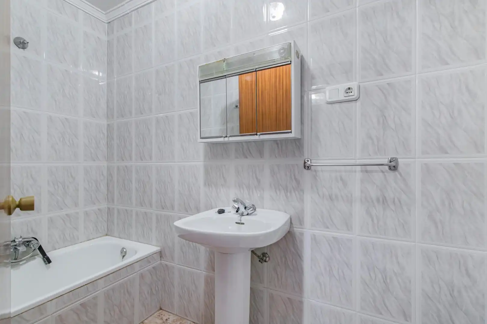 Edificio en venta en Carretera HUELMA, 66, Montejícar
